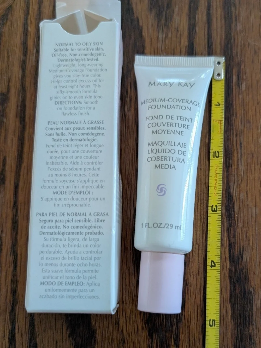 Mary Kay Medium-Coverage Foundation - Beige